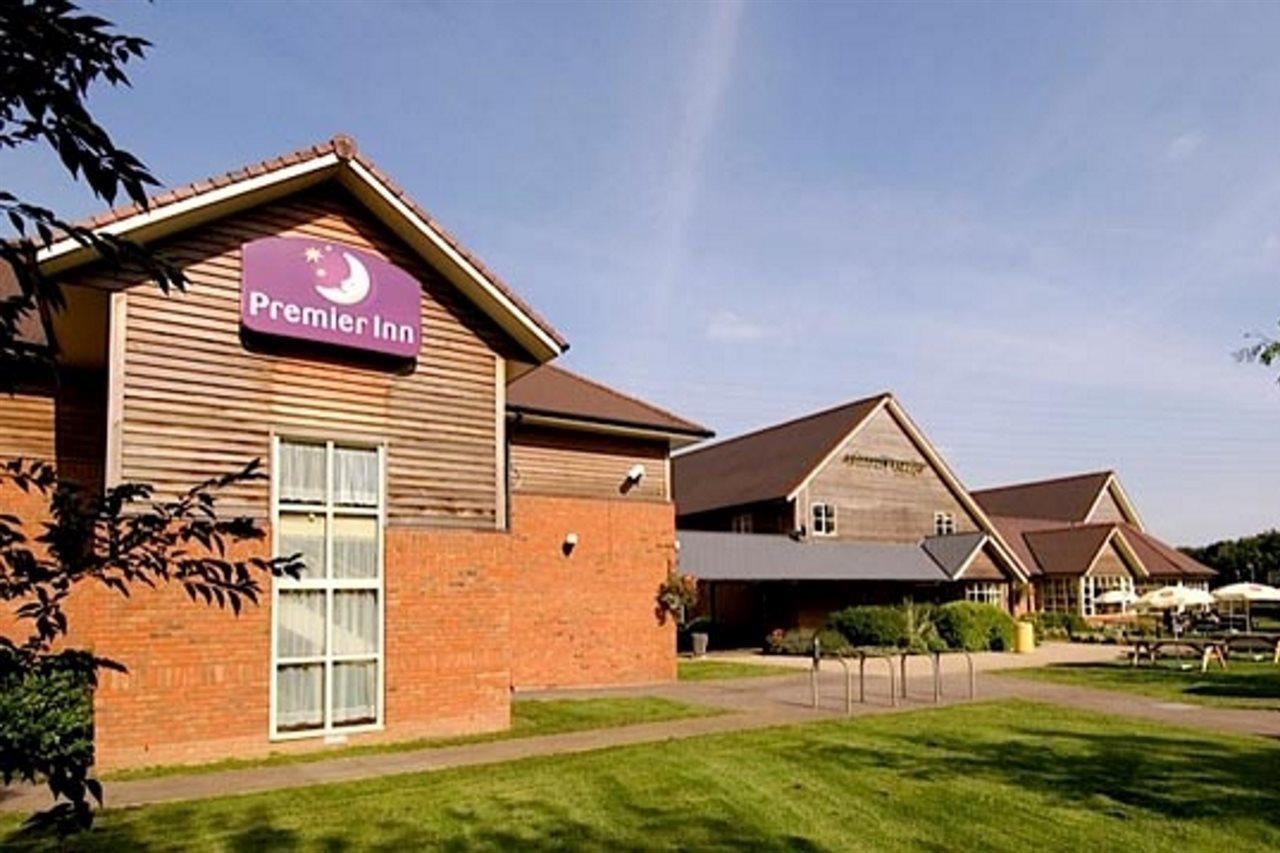 Premier Inn Tewkesbury Extérieur photo